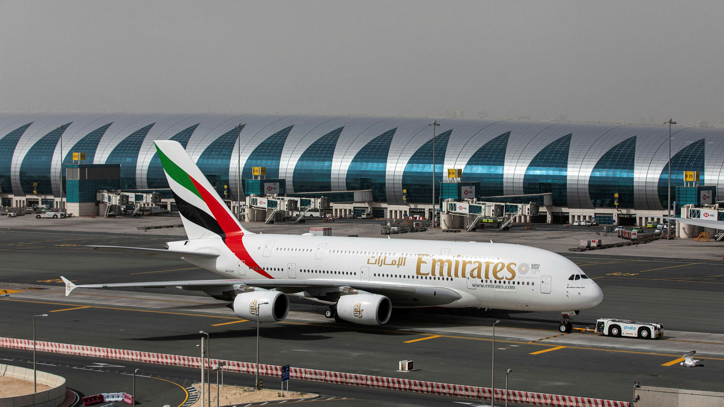 Read more about the article Kenya suspends all passenger flights from Dubai