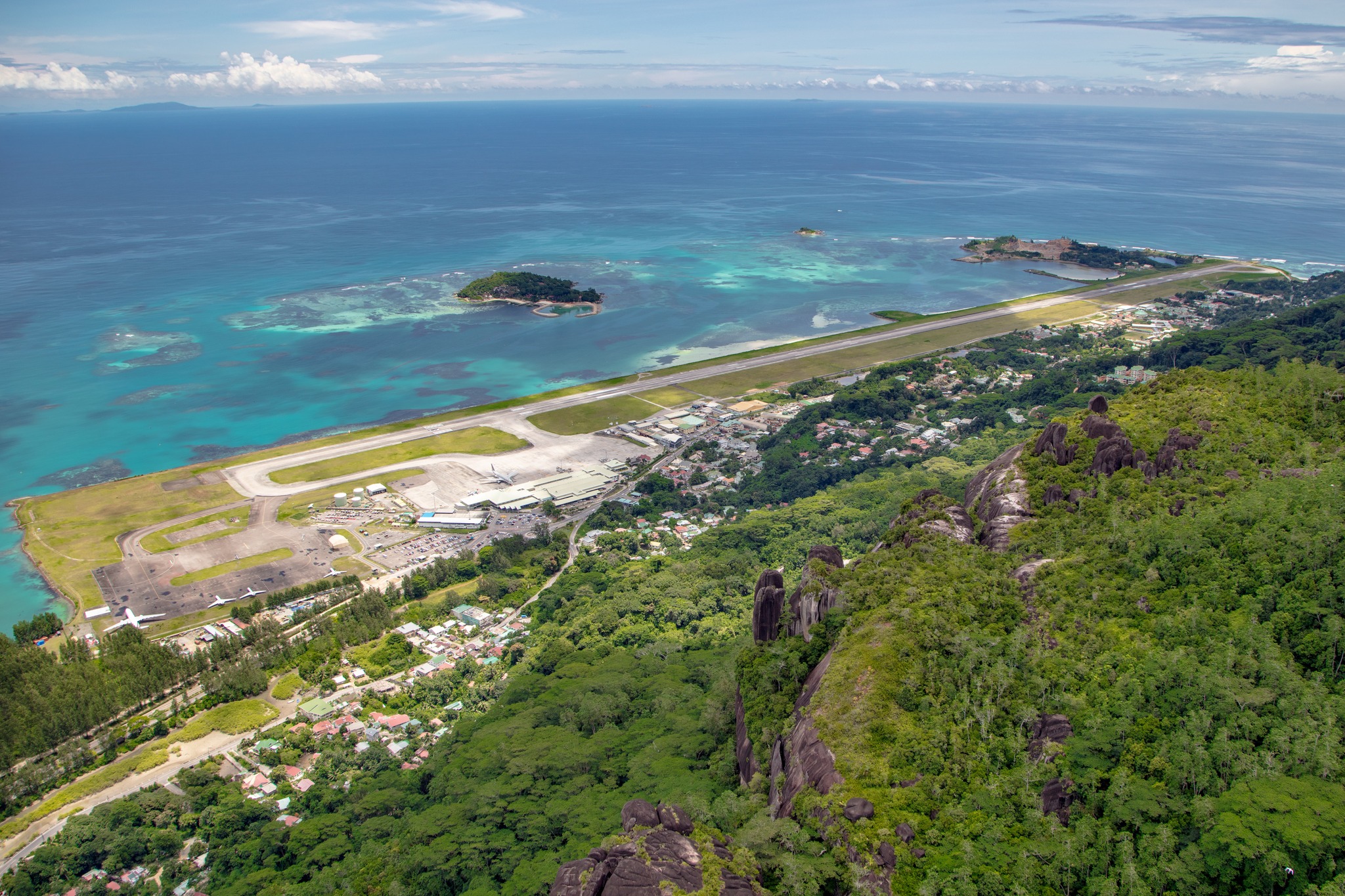 Read more about the article A year in review: Seychelles’ tourism recovers 90% since onset of COVID-19